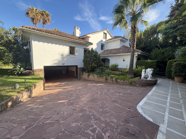 Villa in Marbella — photo 5
