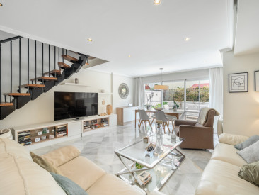Town House in Marbella — photo 4