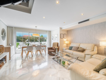 Town House in Marbella — photo 6
