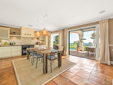 Villa in Marbella — photo 5