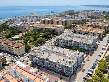 Apartment in Estepona — photo 5