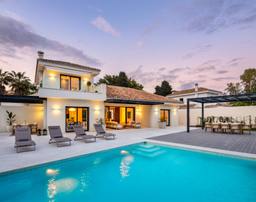 Villa for sale in Cortijo Blanco - JUST-01222P