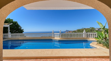 Villa for sale in Altea, Alicante — photo 4 of 53