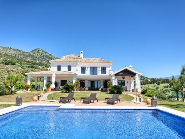 Villa in Benahavis
