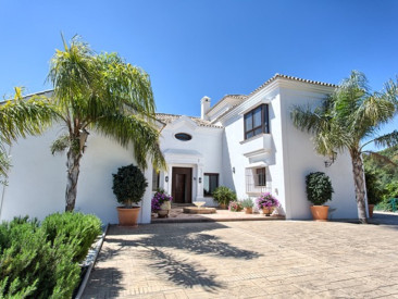 Villa in Benahavis — photo 3