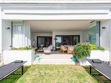 Apartment in Estepona — photo 3