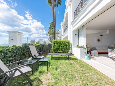 Apartment in Estepona — photo 5