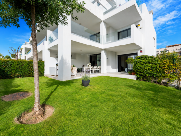 Apartment in Estepona — photo 5