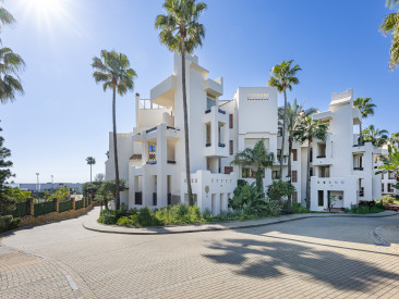 Apartment in Estepona — photo 6