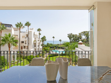 Apartment in Estepona — photo 6