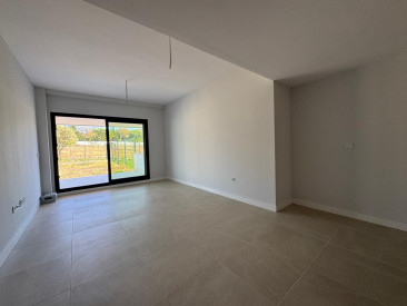 Apartment in Estepona — photo 4
