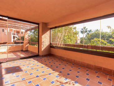 Apartment in Estepona — photo 3