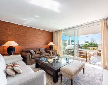 Apartment for sale in Estepona East - MEX1041