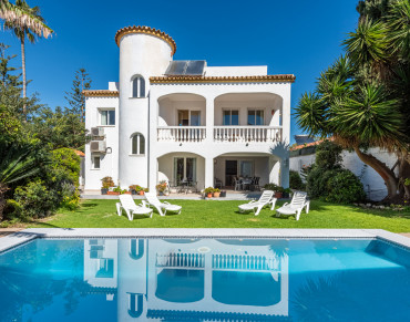 Villa for sale in Linda Vista Baja - MEX1055
