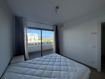 Apartment in Estepona — photo 3