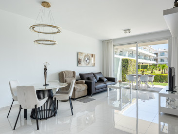 Apartment in Estepona — photo 3