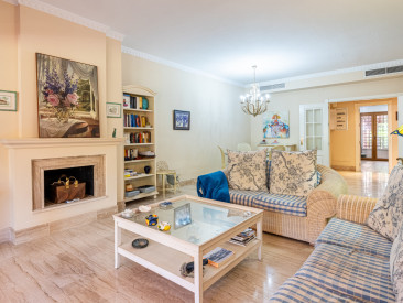 Apartment in Estepona — photo 6