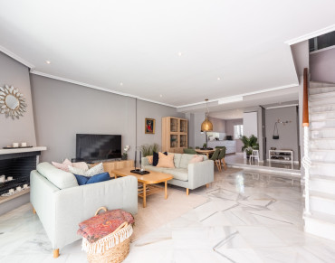 Town House for sale in Marbella Golden Mile - MEX1082