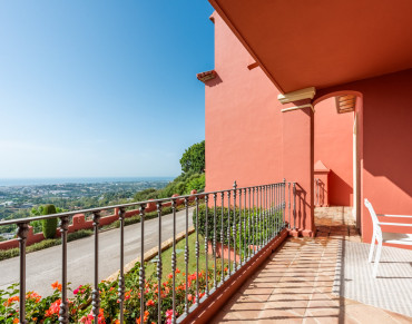 Apartment for sale in Monte Halcones - MEX1104