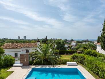 Villa in Marbella — photo 2