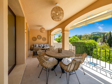 Villa in Marbella — photo 2