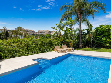 Villa in Marbella — photo 4