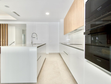 Apartment in Marbella — photo 2