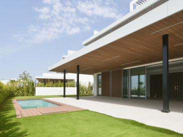 Apartment in Marbella — photo 4