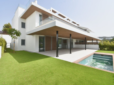 Apartment in Marbella — photo 5