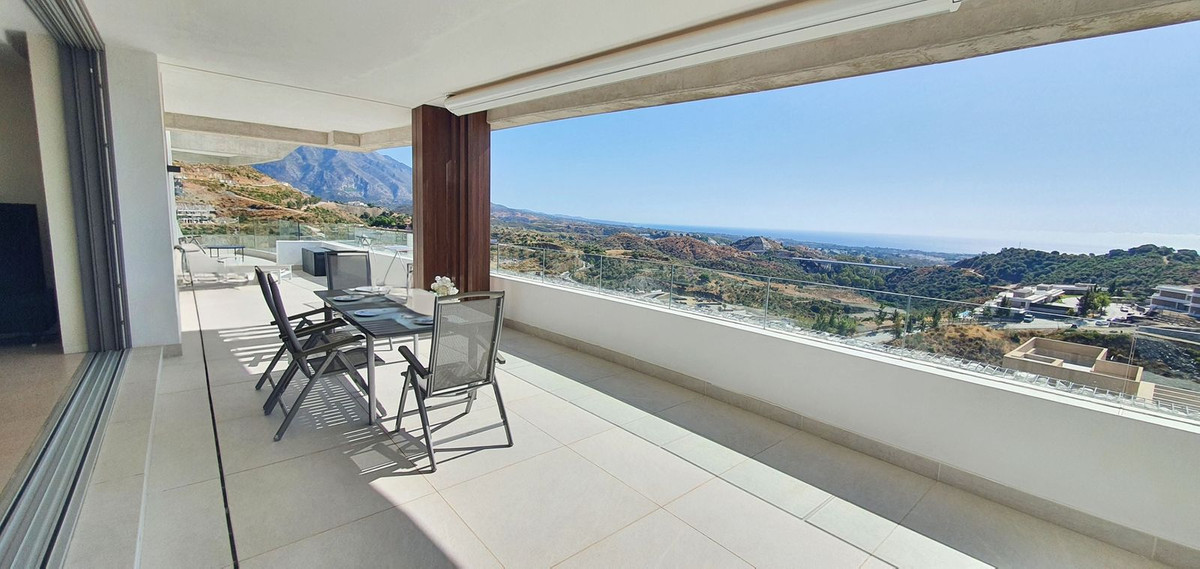 R5183767 - Apartment in Real de La Quinta, Benahavis