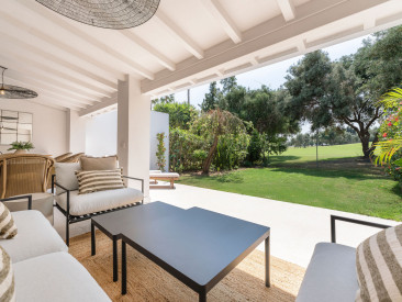 Town House in Marbella — photo 2