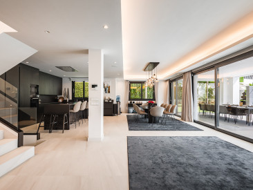 Villa in Marbella — photo 2
