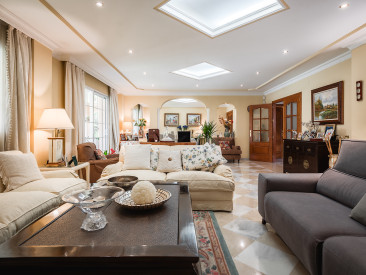 Villa in Marbella — photo 3