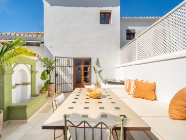 Town House in Marbella — photo 3