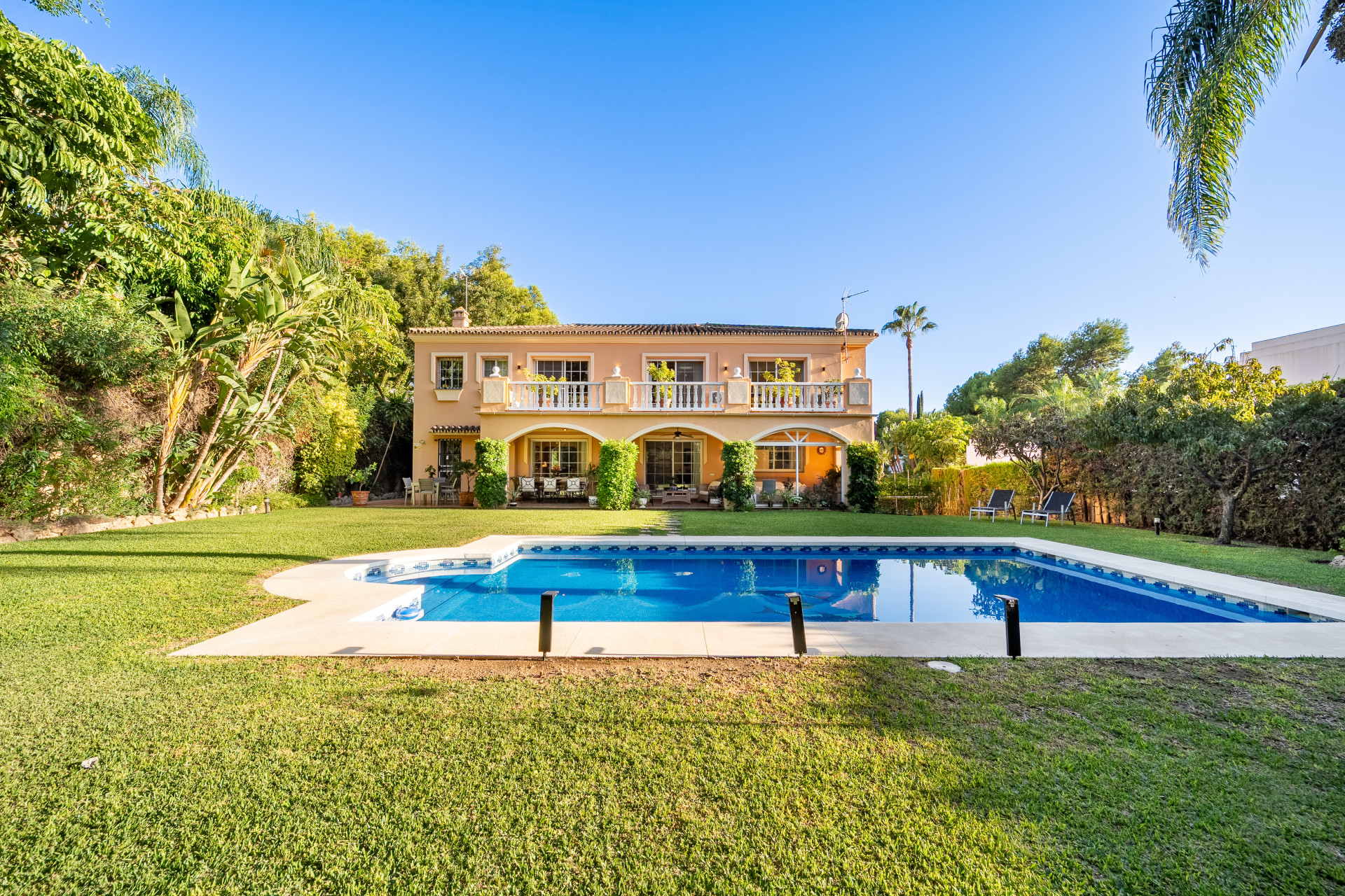 PANR-16674 - Villa in Marbella