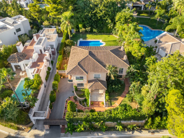 Villa in Marbella — photo 3