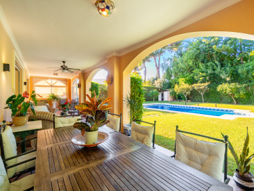 Villa in Marbella — photo 6
