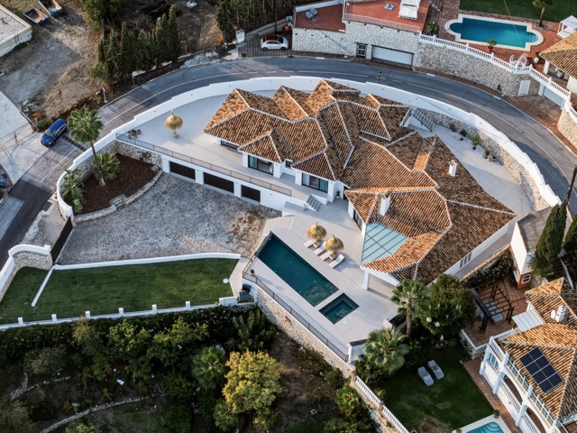 Villa Colina - La Capellanía Benalmádena