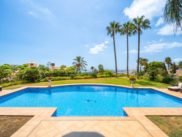 Villa in Marbella — photo 3