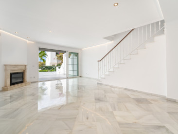 Town House in Marbella — photo 6