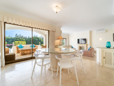 Villa in Marbella — photo 4