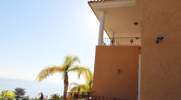 Villa for sale in Altea, Alicante — photo 3 of 70